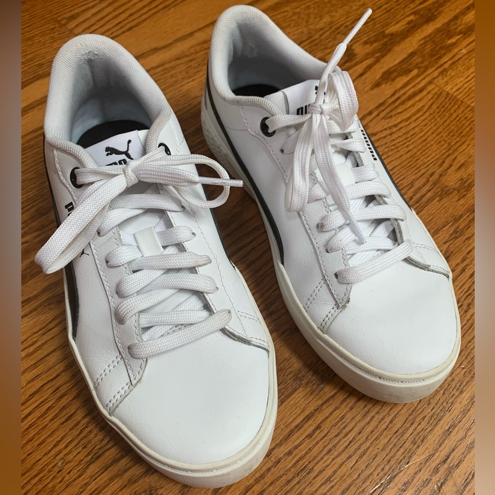 White PUMA sneakers